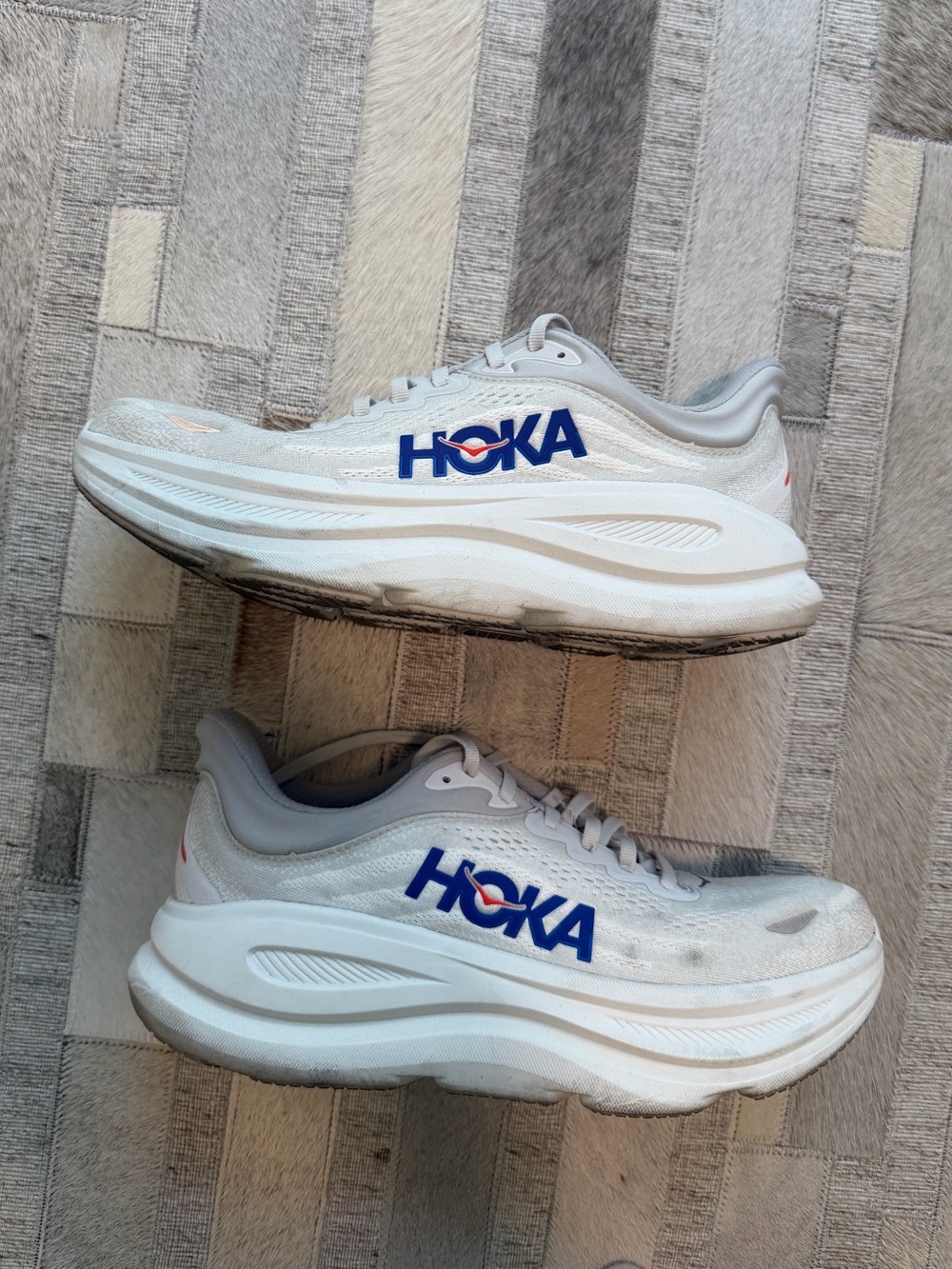 Hoka Bondi 9 Sneakers 💨 - Picture 4 of 6